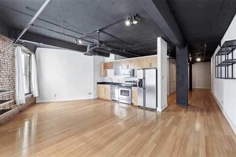 910 Houston Street, Fort Worth, TX 76102