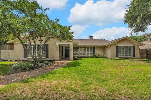 9318 Trail Hill Drive, Dallas, TX 75238