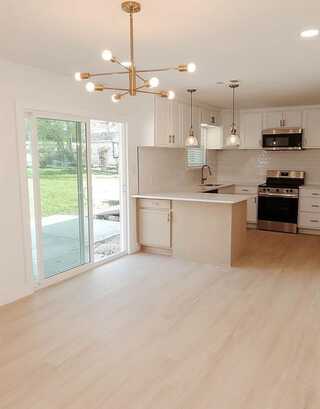 5625 Waltham Avenue, Fort Worth, TX 76133