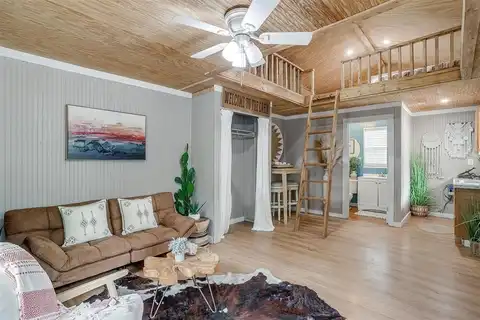 426 Fortune Road, Alvarado, TX 76009