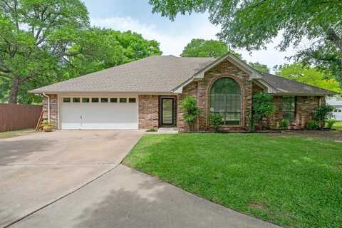 2314 Lakewood Court, Granbury, TX 76049