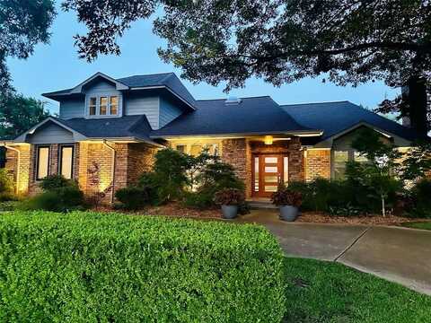 18128 Aramis Lane, Dallas, TX 75252