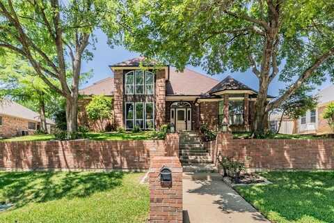 707 Kyle Drive, Arlington, TX 76011