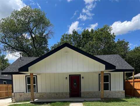 811 Ritchey Street, Gainesville, TX 76240