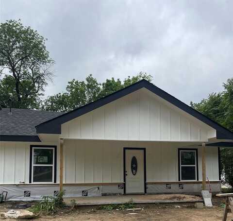 811 Ritchey Street, Gainesville, TX 76240