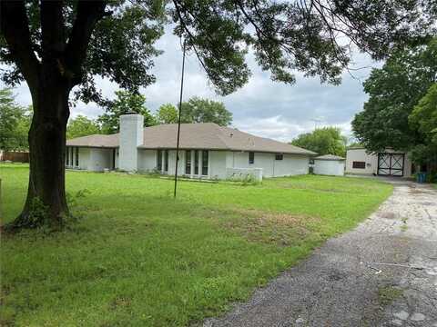1315 W College Parkway, Flower Mound, TX 75028
