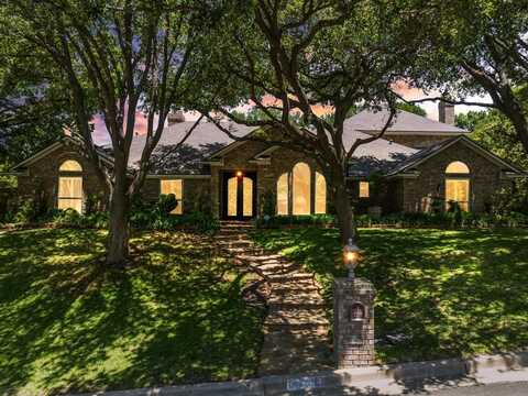 3740 Chimney Ridge Drive, Waco, TX 76708