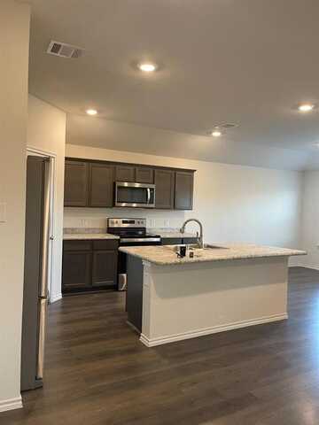 2125 Whispering Sage Boulevard, Royse City, TX 75189