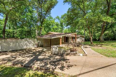 102 Berkley Drive, Palestine, TX 75801