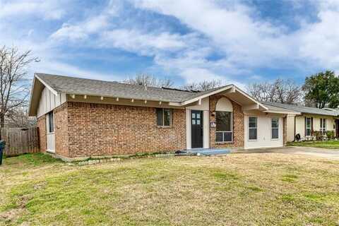 170 Price Drive, Lewisville, TX 75067
