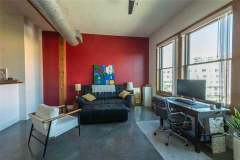 2502 Live Oak Street, Dallas, TX 75204