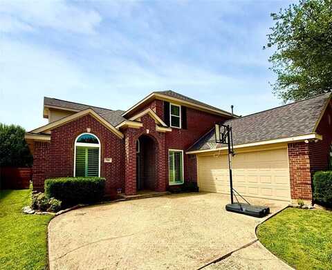 708 W Lonesome Dove Trail, Arlington, TX 76001
