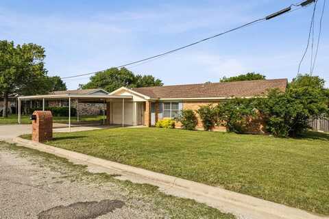 1003 N Washburn Street, Decatur, TX 76234