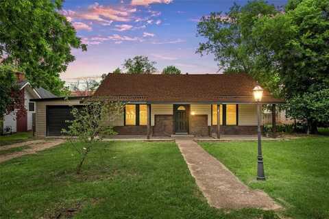 306 N Bordon Street, Lorena, TX 76655