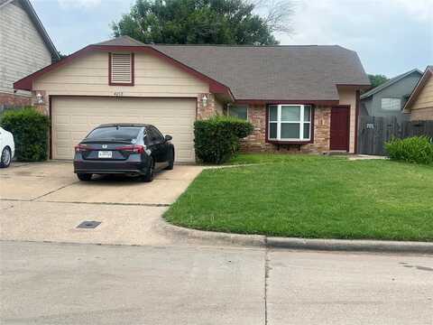 4652 Bracken Drive, Fort Worth, TX 76137