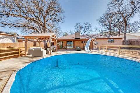 7013 Post Oak Drive, North Richland Hills, TX 76182