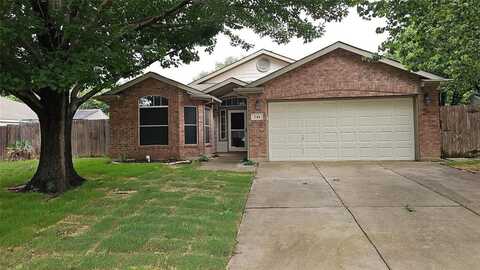 741 Cardinal Drive, Saginaw, TX 76131