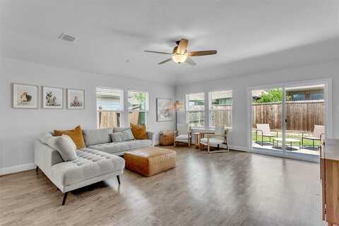 2118 Johnson City Avenue, Forney, TX 75126