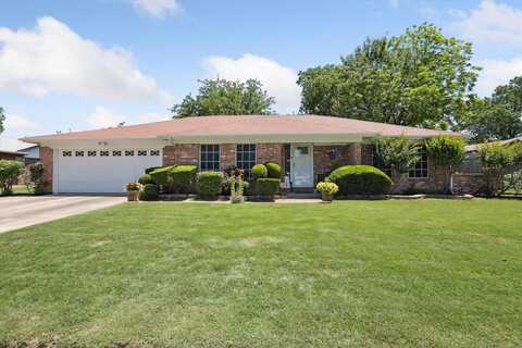 7108 Stonybrooke Drive, North Richland Hills, TX 76182