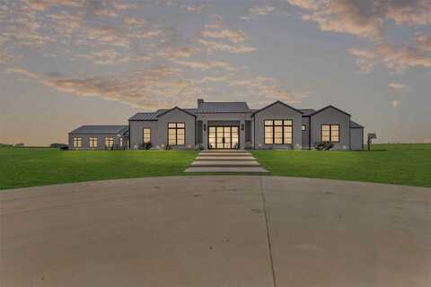11102 E Rocky Creek Road, Crowley, TX 76036