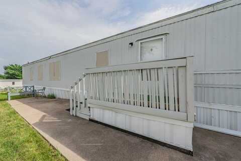 5005 Shoreline Circle W, Fort Worth, TX 76119