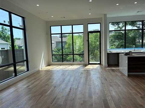 610 N Oak Cliff Boulevard, Dallas, TX 75208