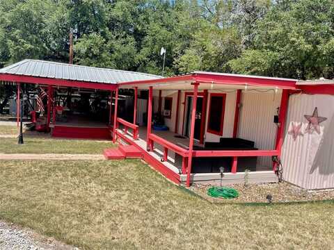 2334 Sanbar Road, Leakey, TX 76449