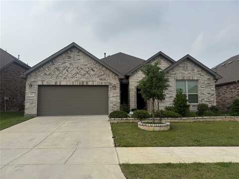 721 Mcadoo Drive, Arlington, TX 76002