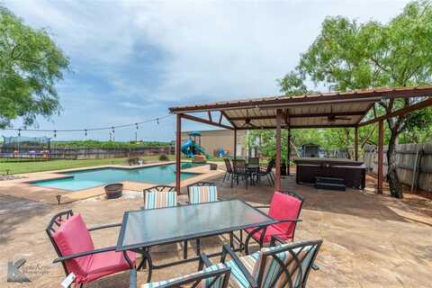 109 Fry Boulevard, Tuscola, TX 79562