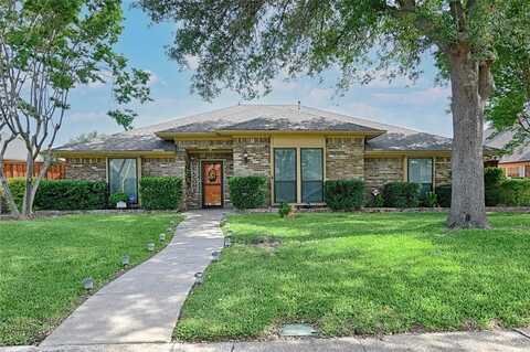 9727 Amberley Drive, Dallas, TX 75243