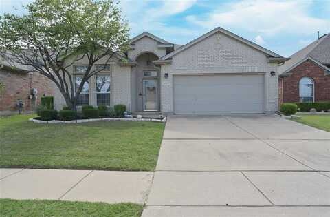 6517 Payton Drive, Fort Worth, TX 76131