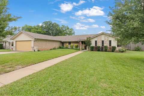1247 Wedgewood Drive, Cleburne, TX 76033
