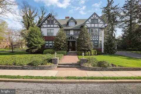 450 SPRUCE LANE, WOODBURY, NJ 08096