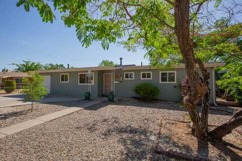 4128 SUNLAND Circle NW, Albuquerque, NM 87107