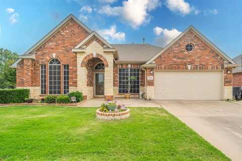 5104 Swainsons Hawk Lane, Grand Prairie, TX 75052