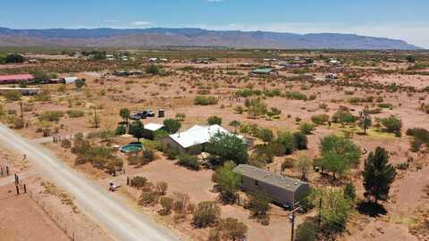 46 Papago RD, Alamogordo, NM 88310