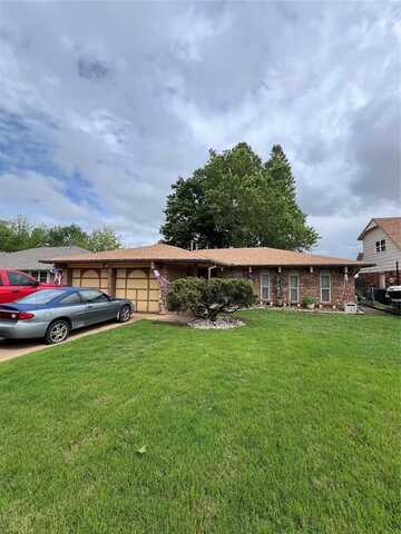 4125 Overland Drive, Del City, OK 73115