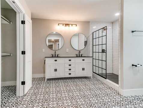 1127 S 19th Street, Chickasha, OK 73018
