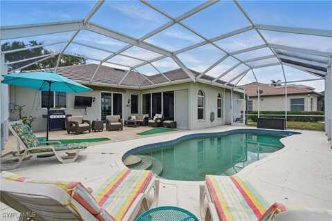2246 Oxford Ridge Circle, Lehigh Acres, FL 33973