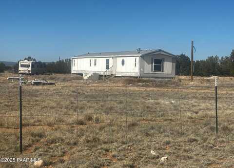 25085 Hillcrest Drive, Seligman, AZ 86337