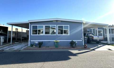 5001 W FLORIDA AVE, HEMET, CA 92545