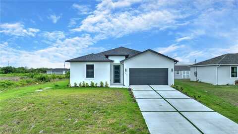 7071 Tide Circle, Labelle, FL 33935