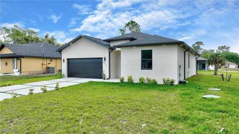 6010 Acorn Circle, Labelle, FL 33935