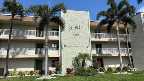 4840 Golf Club Court, North Fort Myers, FL 33903