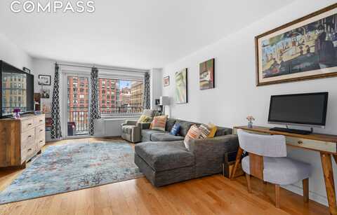 201 West 70th Street, New York, NY 10023