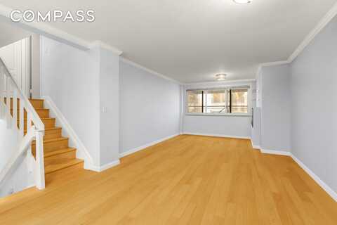 7 East 35th Street, New York, NY 10016