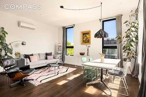557 Lafayette Avenue, Brooklyn, NY 11205