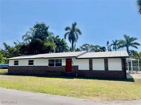 134 Standish Circle, North Fort Myers, FL 33903