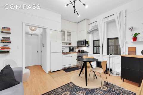 166 East 92nd Street, New York, NY 10128
