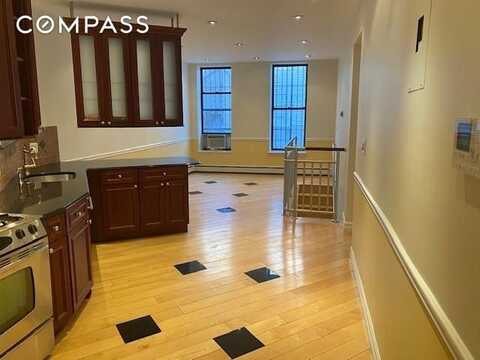 307 East 105th Street, New York, NY 10029